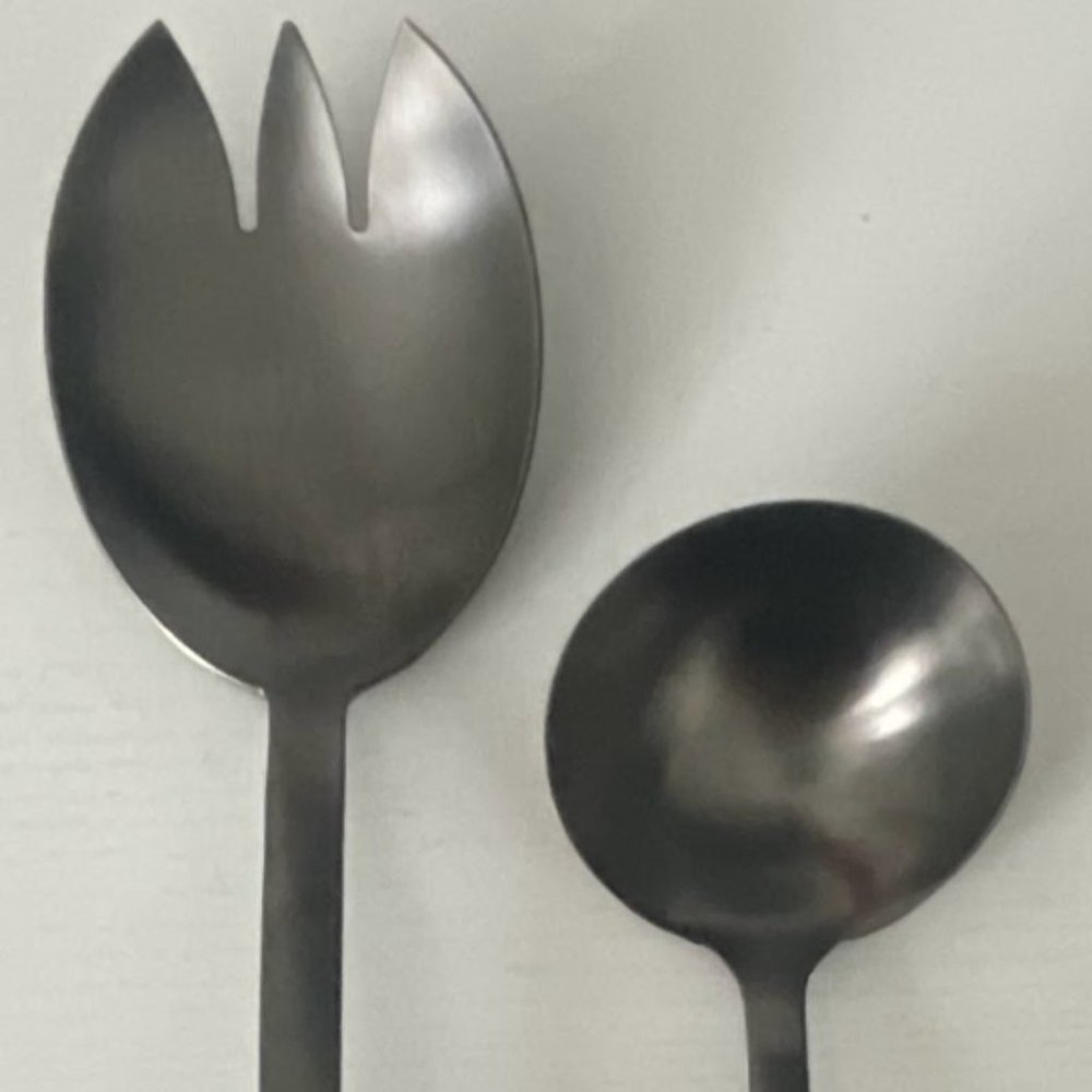 NWOT Mepra Due 2 Piece Italian 18/10 Stainless Steel Serving Set. Fork and Ladle